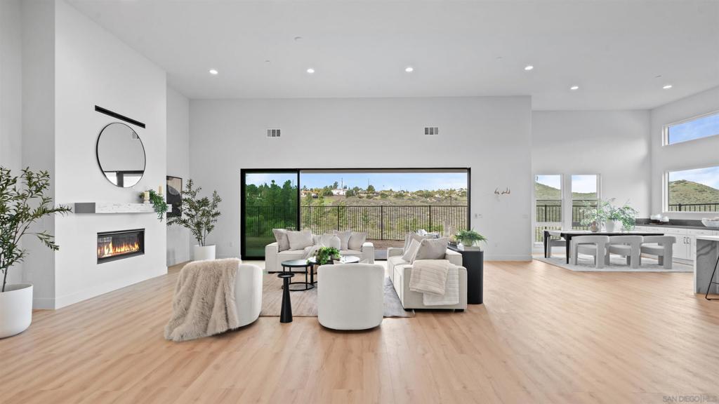 16925 Old Coach Road, Poway, CA 92064