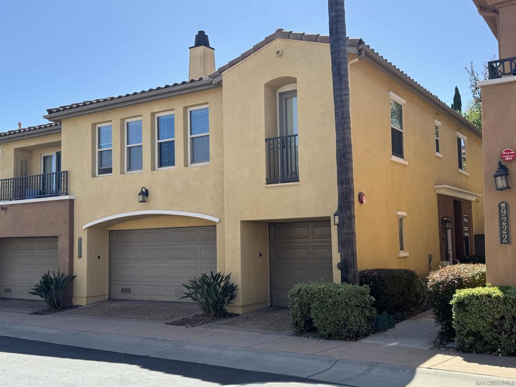 9216 Calmante Lane — photo