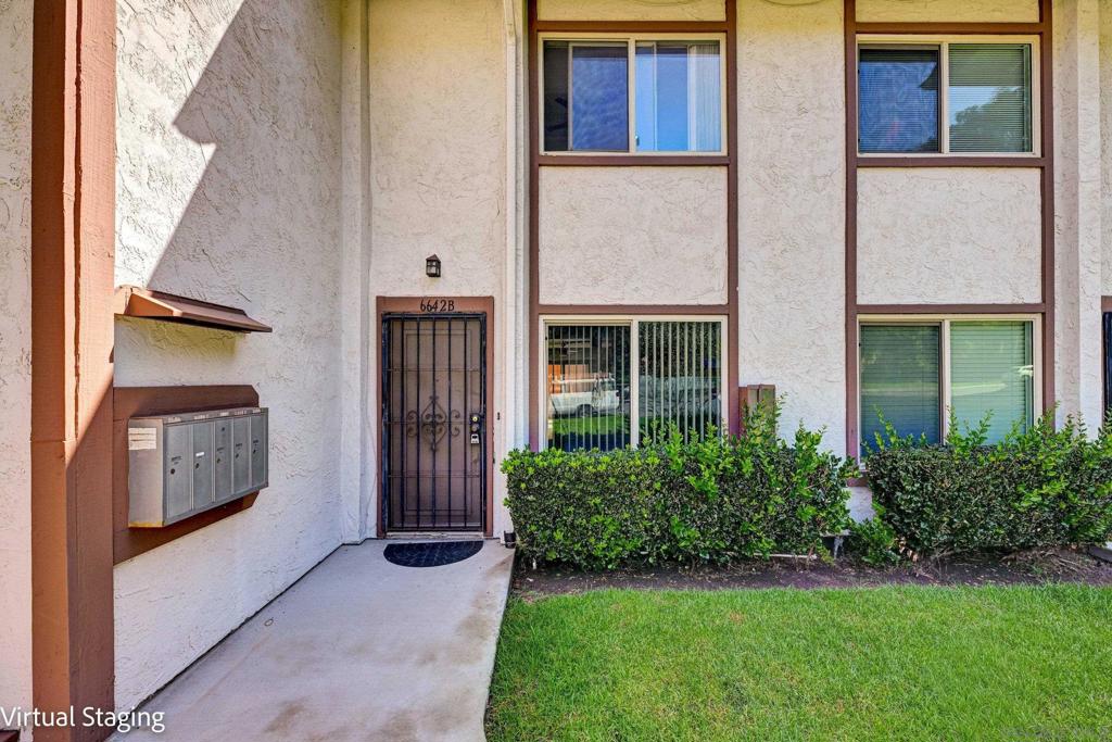 6642 Bell Bluff Ave B — photo