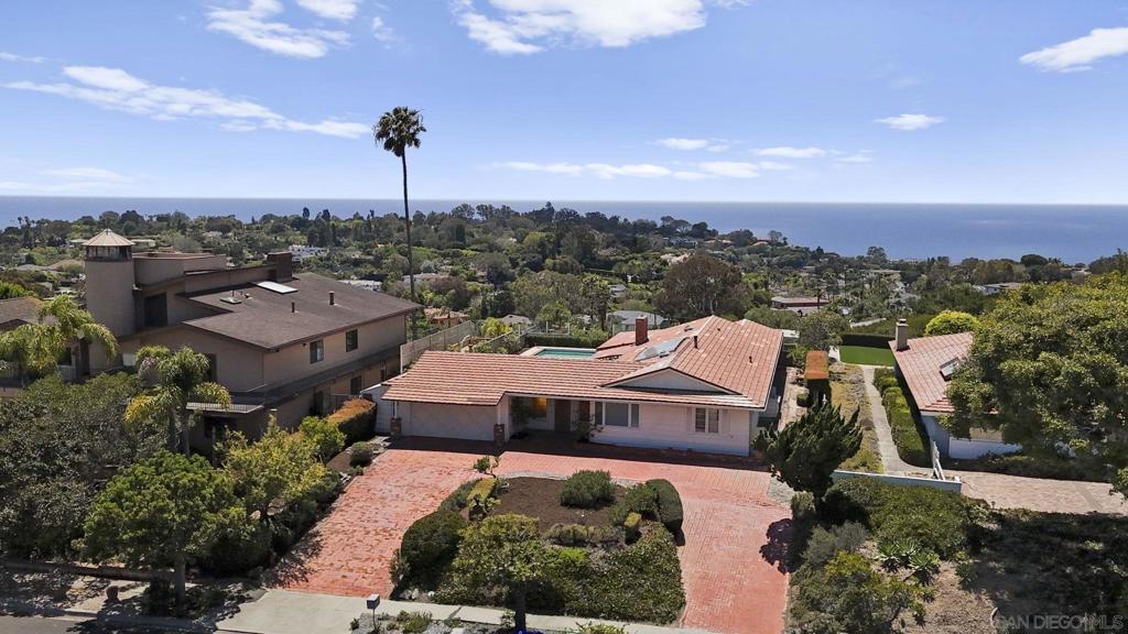 6432 Cardeno Dr — photo