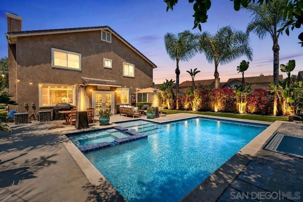 23997 Pepperleaf St — photo