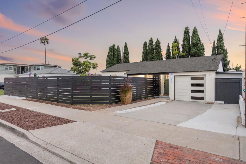1626 Pacific Beach — photo