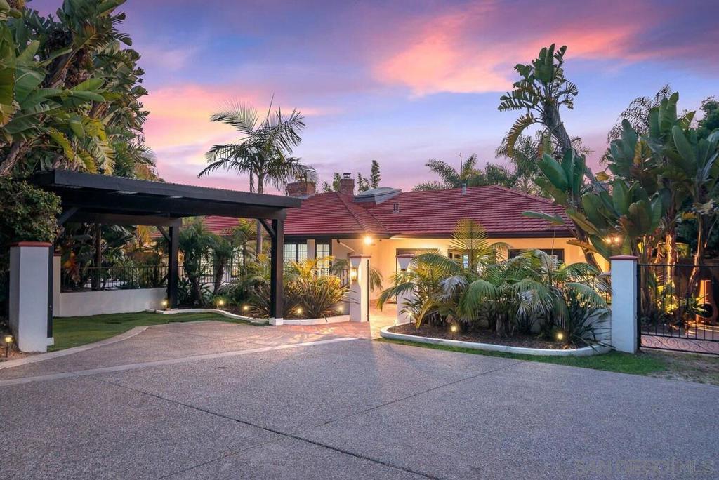 1005 Solymar Drive — photo