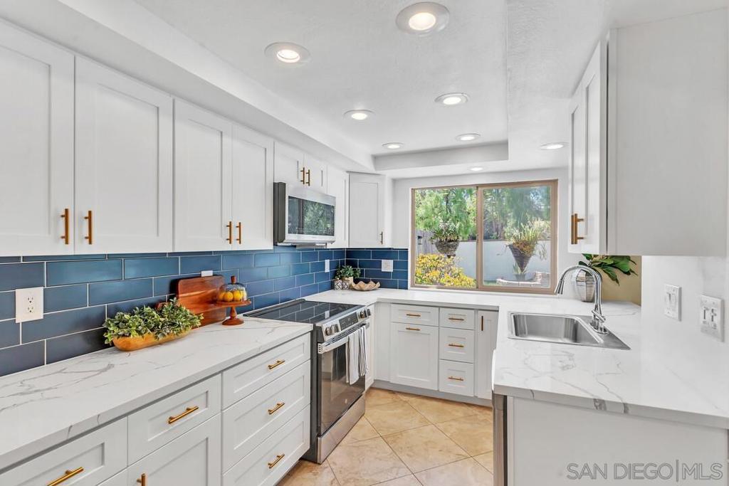 5734 Menorca Dr — photo