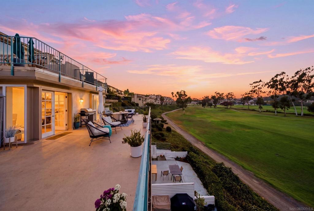 2544 Navarra Dr 12 — photo