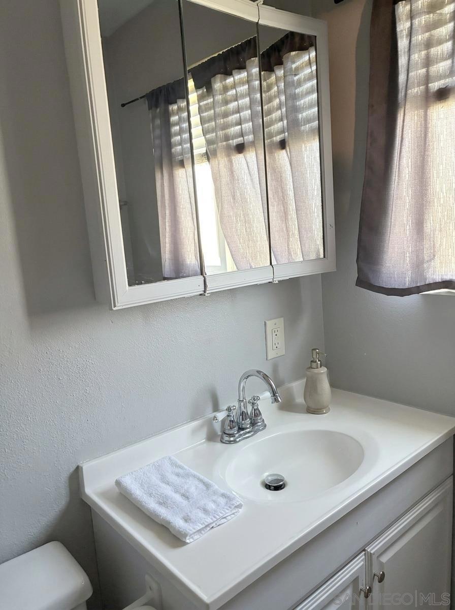 Home in Lake Elsinore, CA 92530 — photo 3