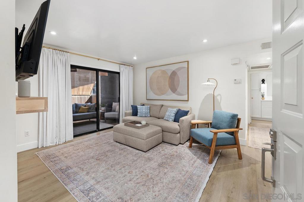 12019 Alta Carmel 279 — photo