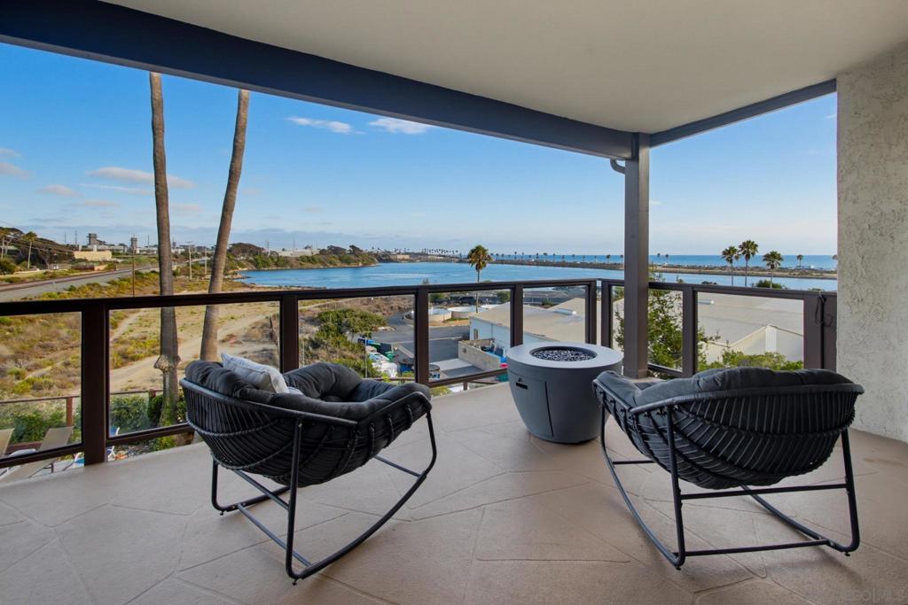 331 Olive 202 — photo