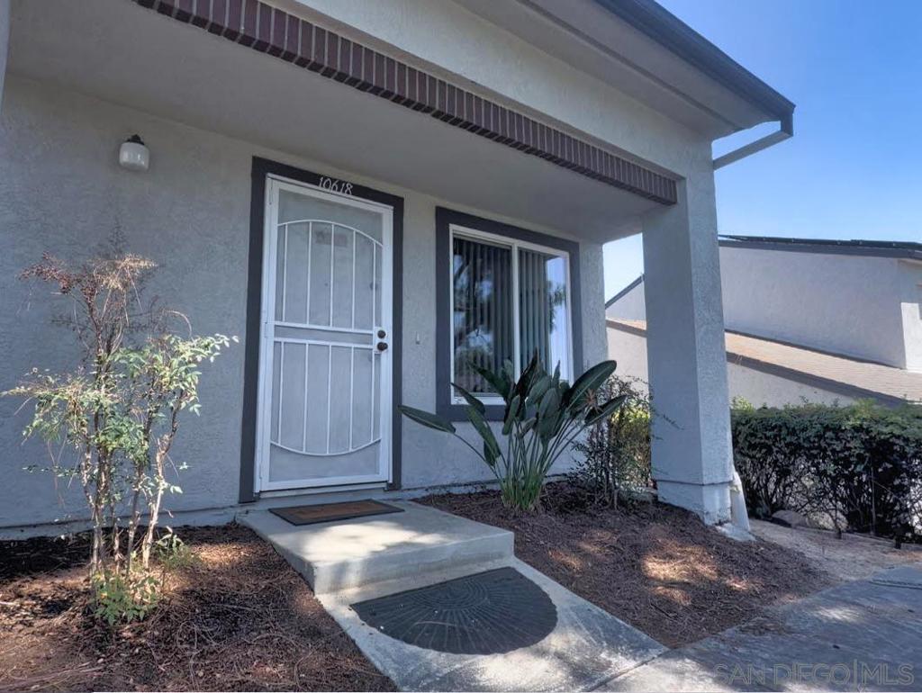 10618 Queen Jessica Ln — photo