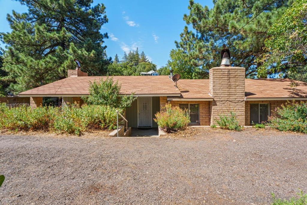 2906 Lakeview Drive — photo