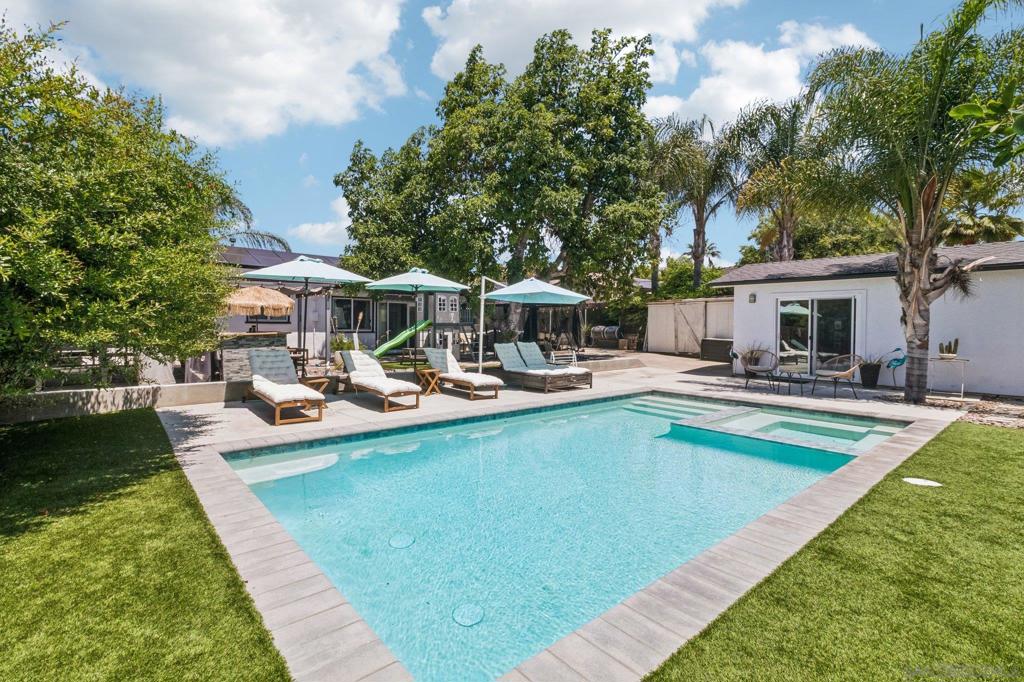 9239 Bellagio Rd — photo