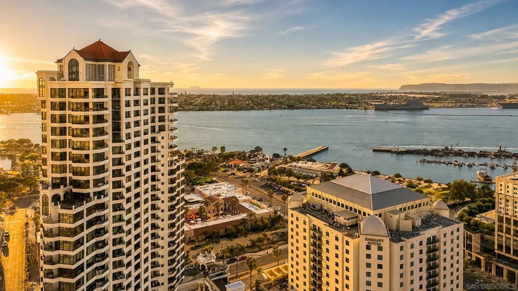 700 W Harbor Dr 1805 — photo