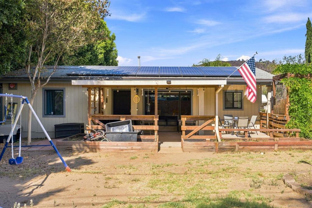 8130 Royal Park — photo