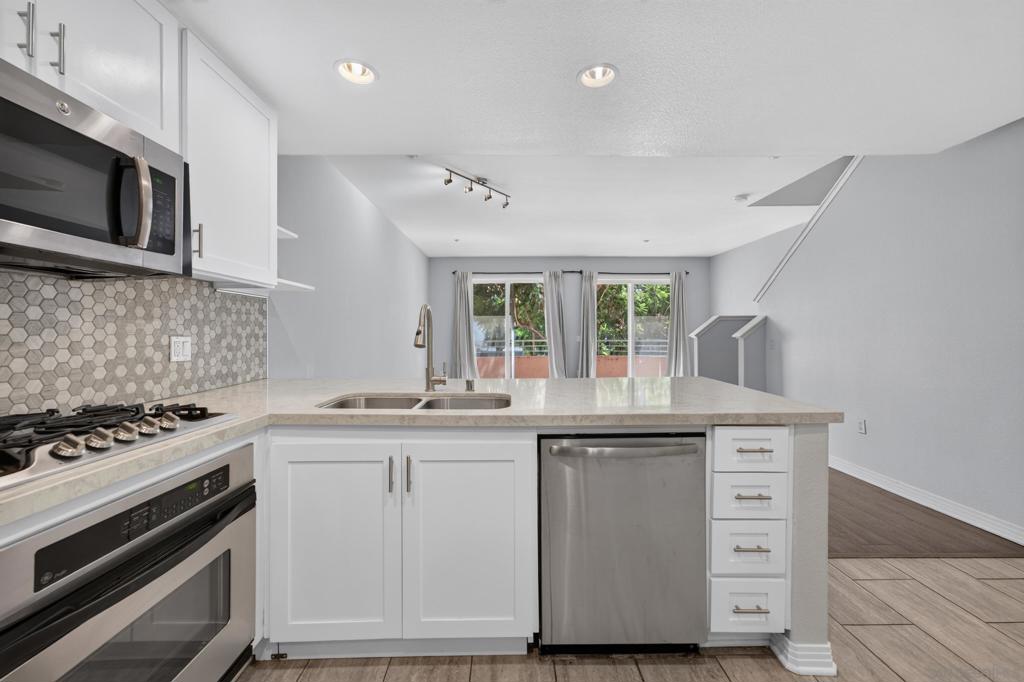 1501 India St 304 — photo