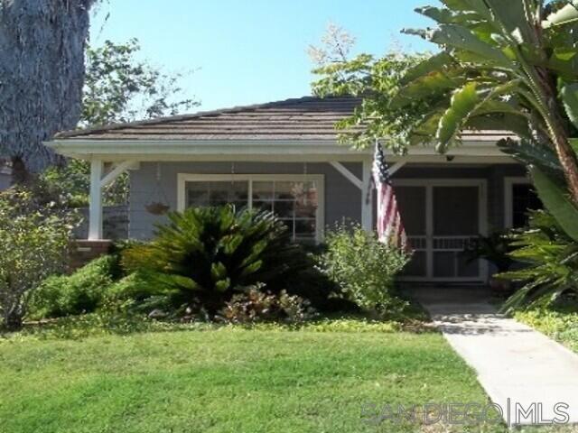 1647 Shire Ave — photo
