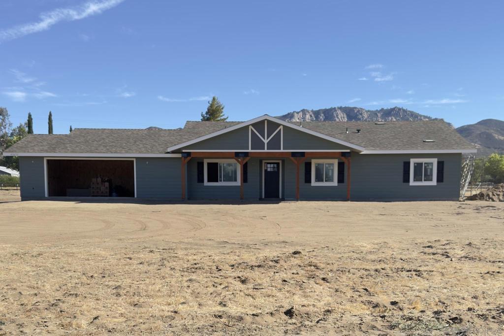 49670 Chickasaw Ct — photo