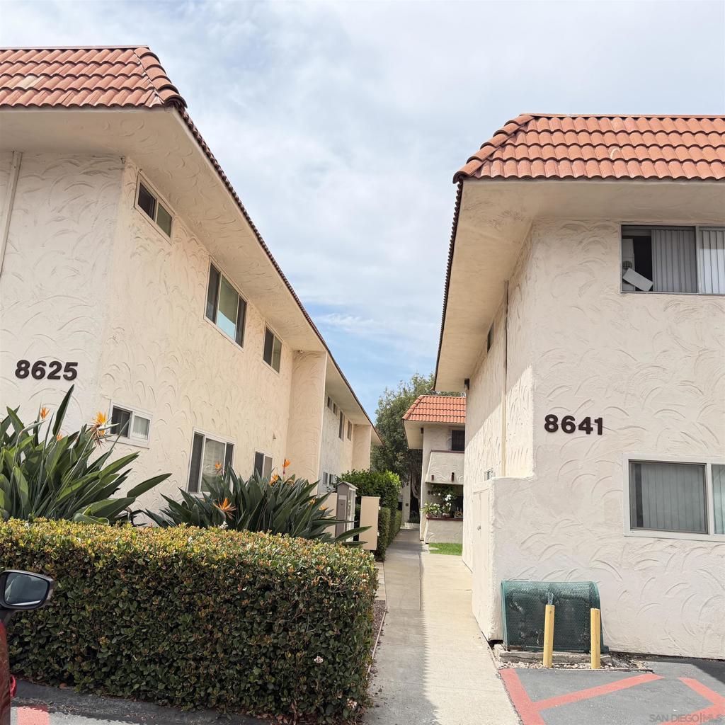 8641 Lake Murray Blvd Unit 7 — photo