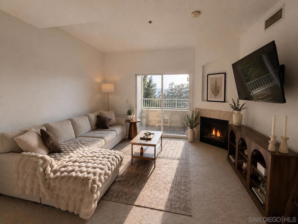 7647 Mission Gorge Rd 23 — photo