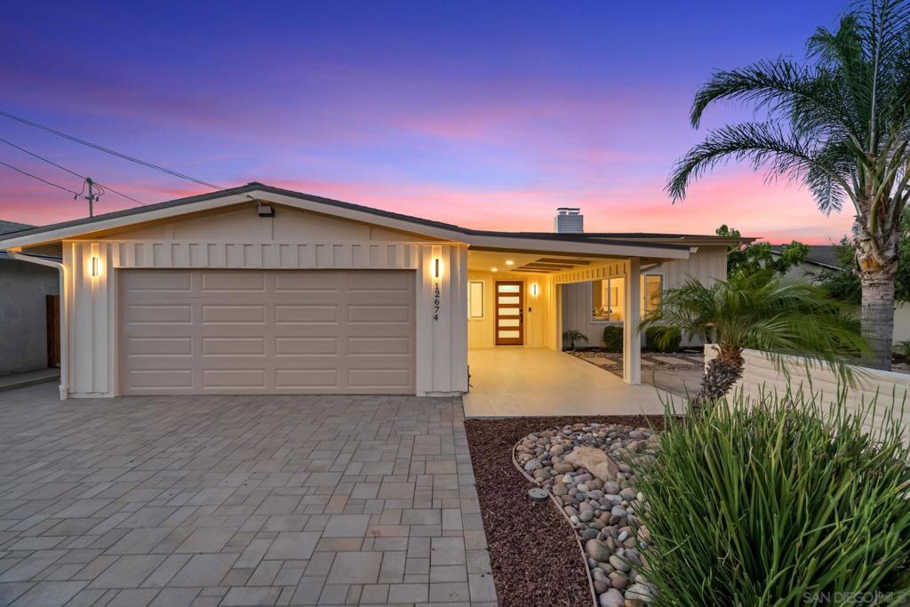 12674 Metate Ln — photo