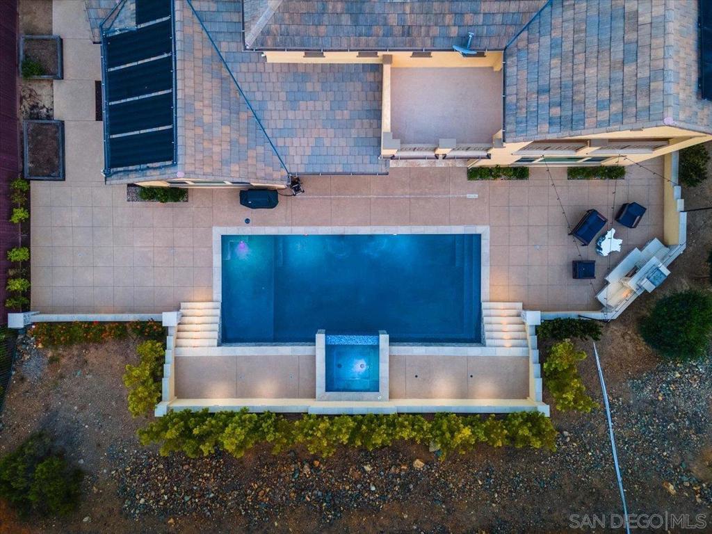 541 Ledge, San Marcos, CA 92078 — photo 2
