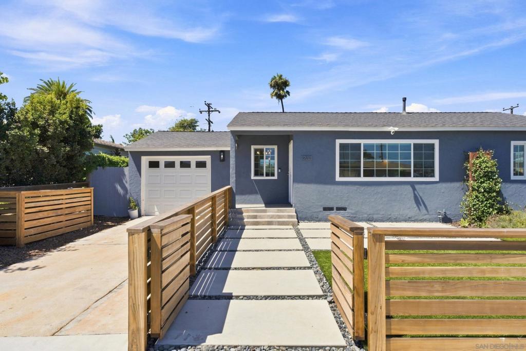 1238 Delaware St — photo
