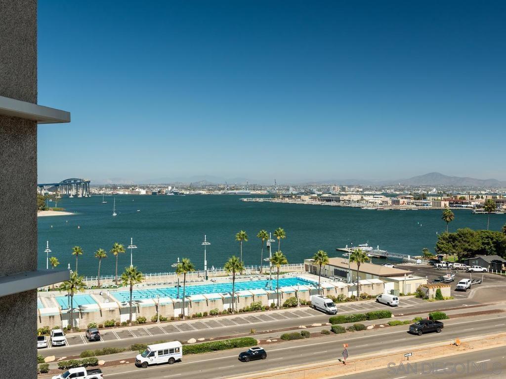 1820 Avenida Del Mundo 706 — photo