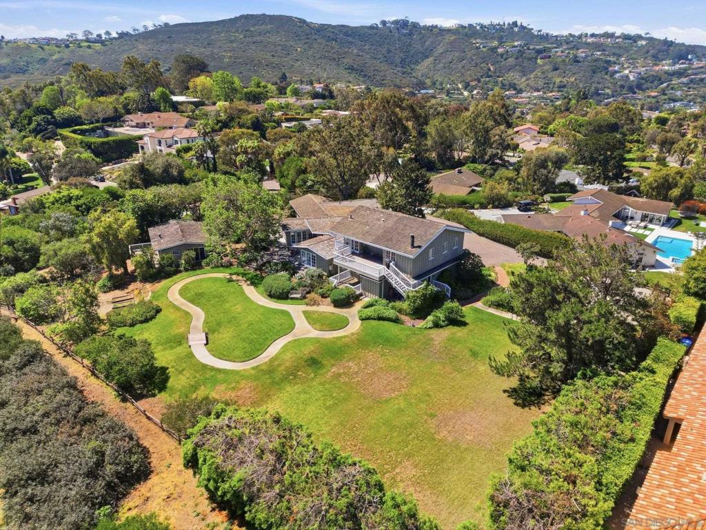 2954 Woodford Drive — photo