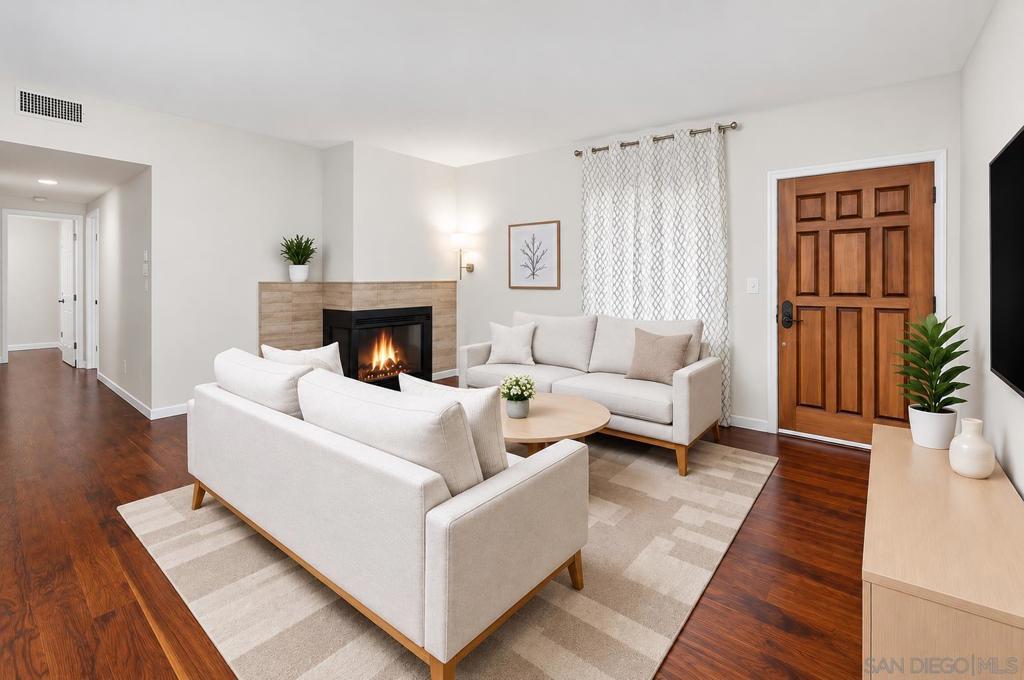 4550 Glacier 7 — photo