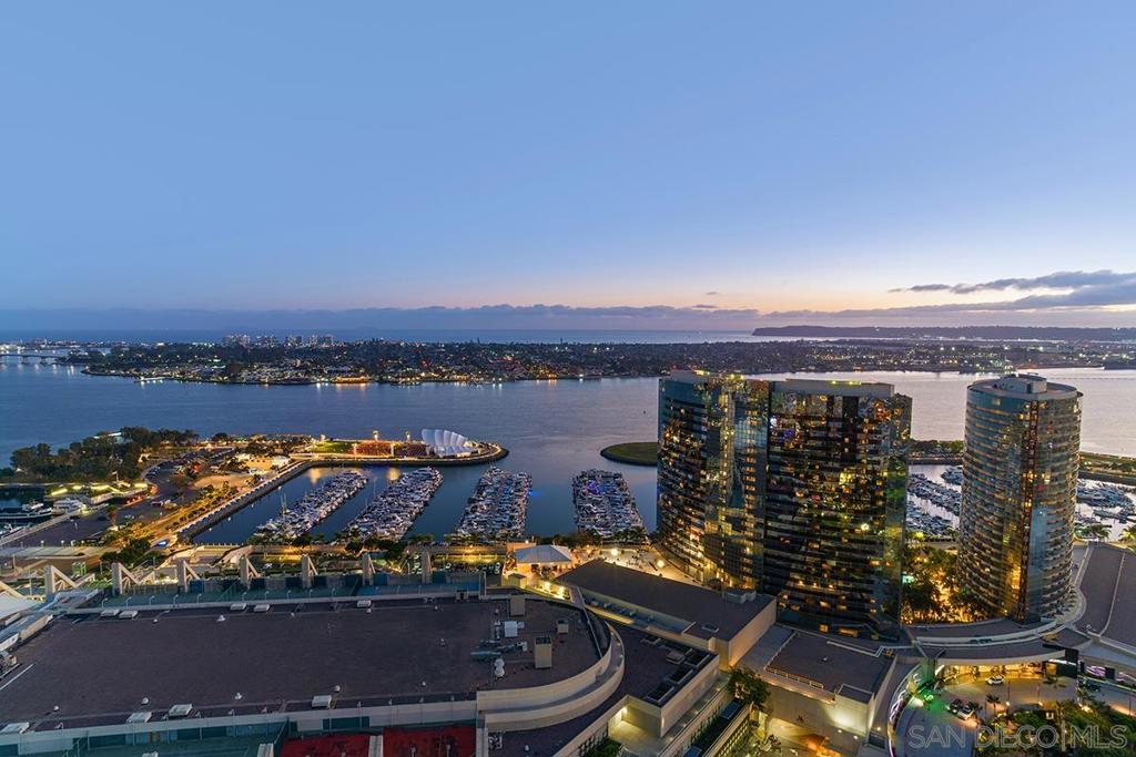 100 Harbor Dr 3504 — photo