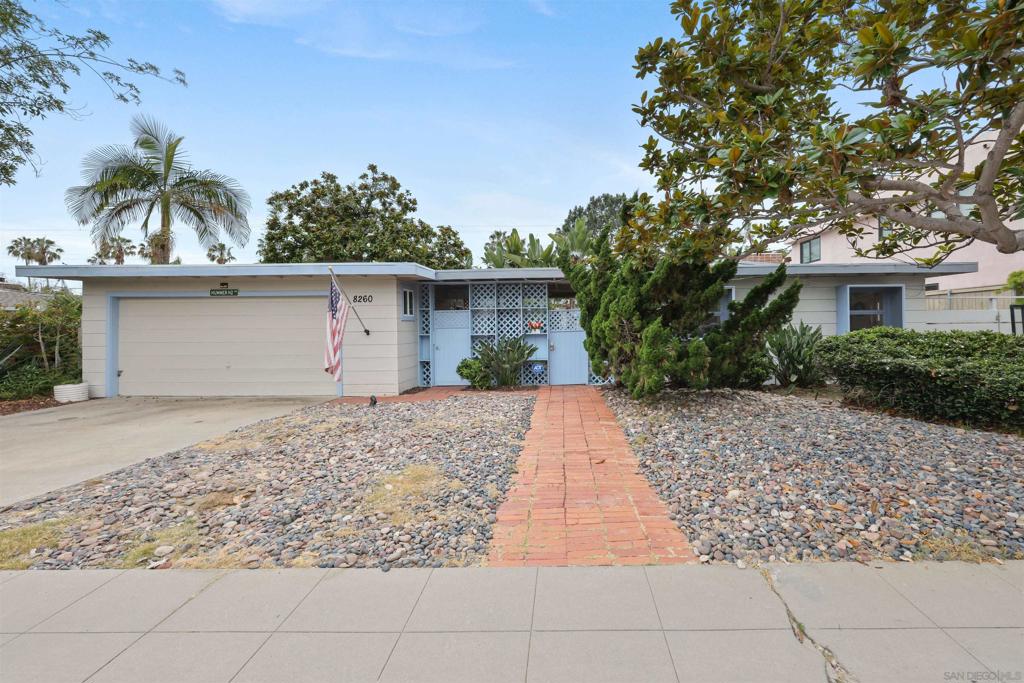 8260 Paseo Del Ocaso — photo