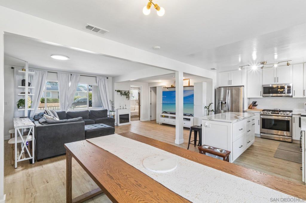 9239 Bellagio Road, Santee, CA 92071 — photo 2