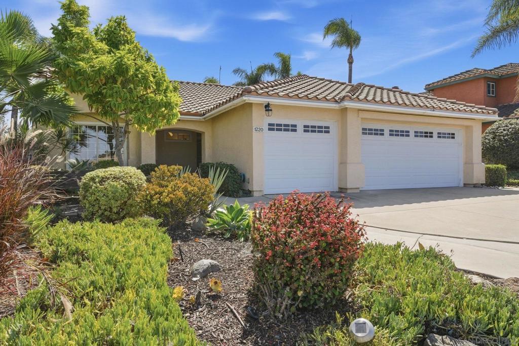 1220 Darwin Dr — photo