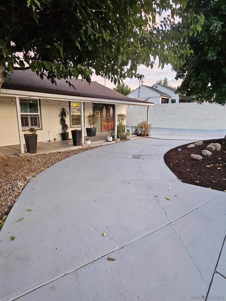 32726 Wesley — photo