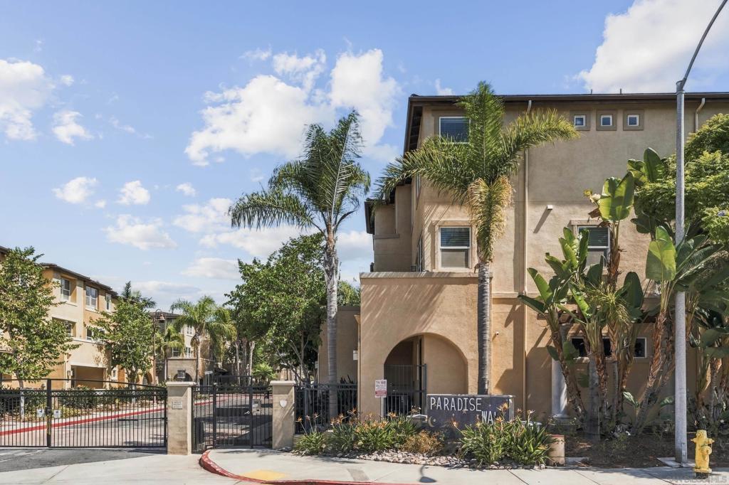 710 Paradise Way — photo