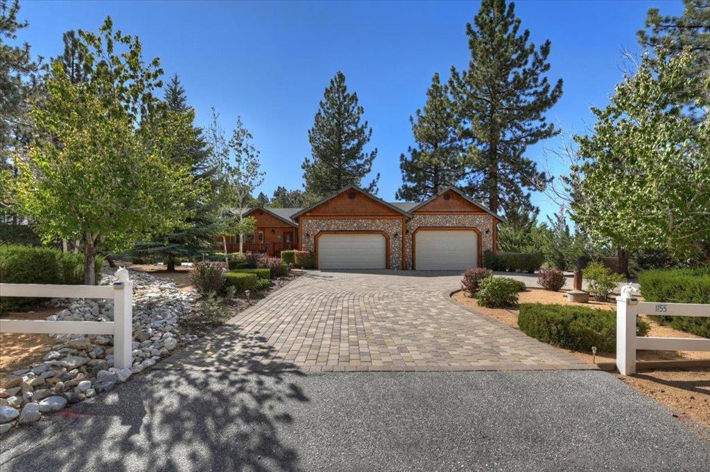 1155 Willow Lane — photo