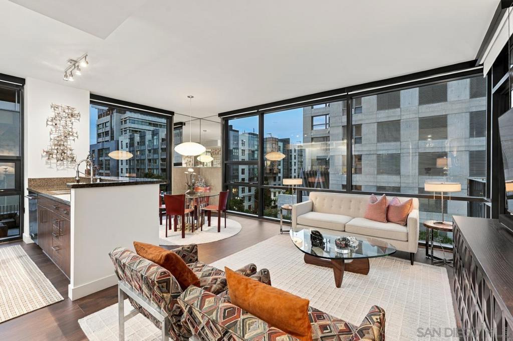350 11th Ave Unit 631 — photo