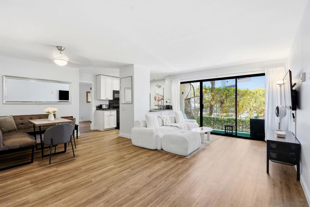 8324 Regents Road 1M — photo