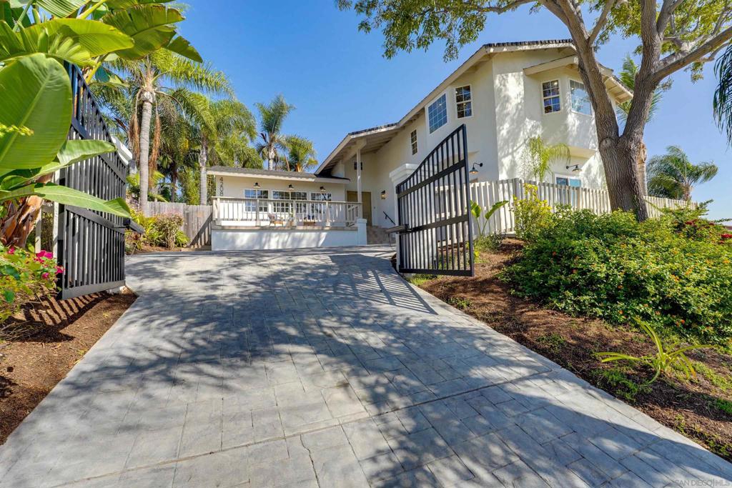 4208 Park Dr — photo