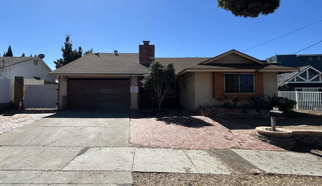 464 E J, Chula Vista, CA 91910