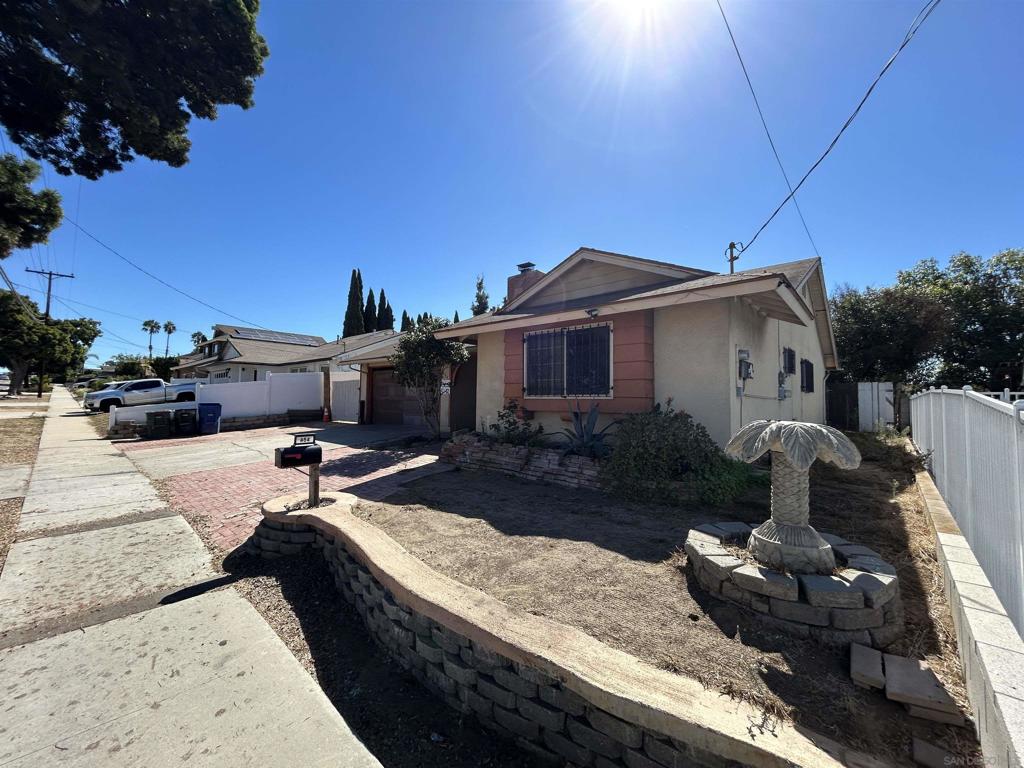 464 E J, Chula Vista, CA 91910 — photo 3