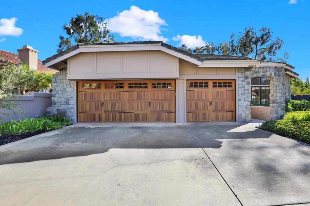 4505 Falcon Ridge Court — photo