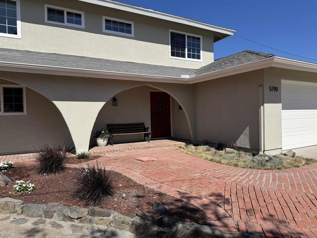 5790 Lone Star Dr — photo