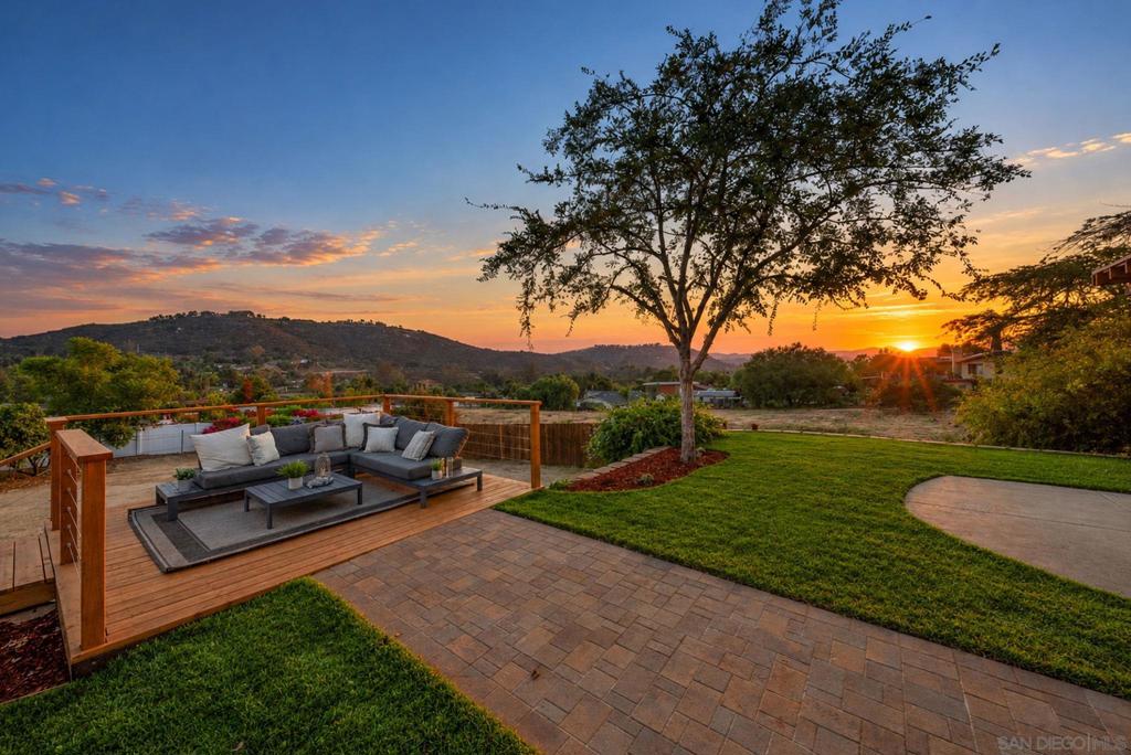 14475 Pebble Canyon Dr — photo