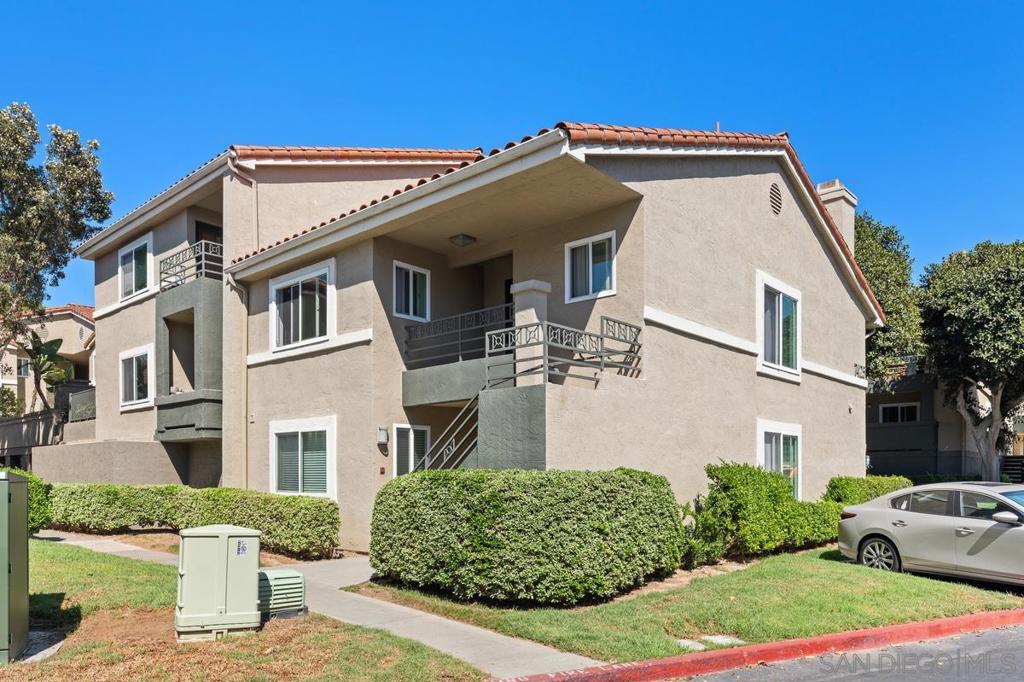 7425 Charmant Dr Unit 2601 — photo