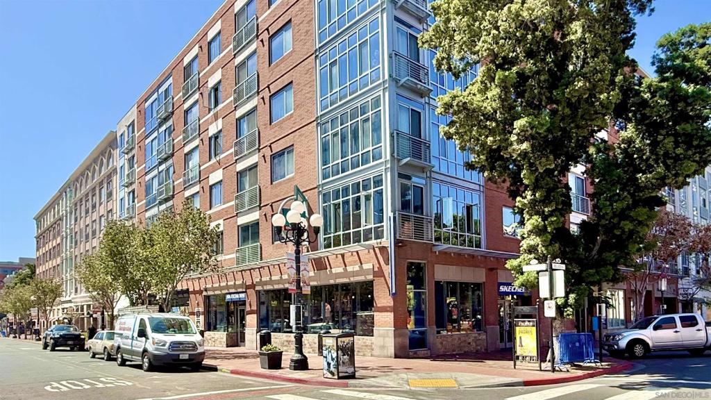 445 Island Ave Unit 504 — photo