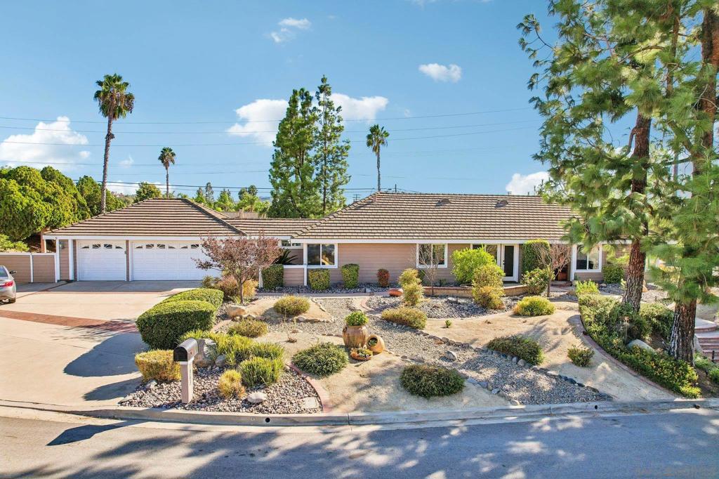 1963 Janich Ranch Ct — photo