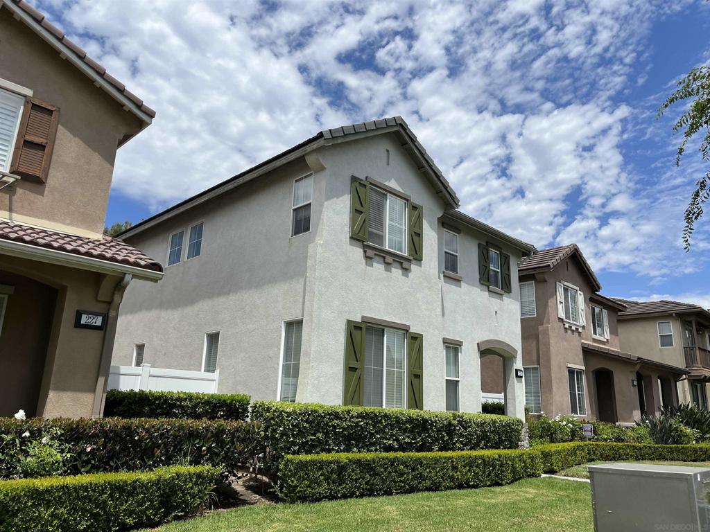 229 Kensington Park — photo
