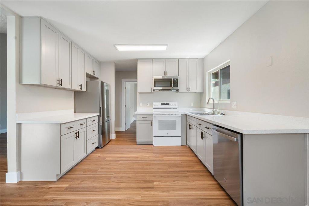 5473 Adobe Falls Rd Unit 9 — photo