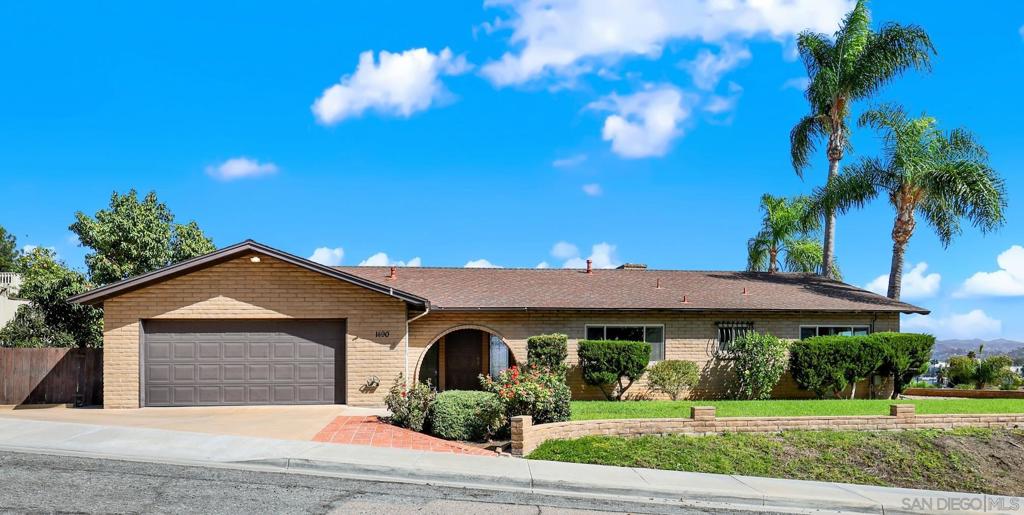1490 Swallow Drive — photo