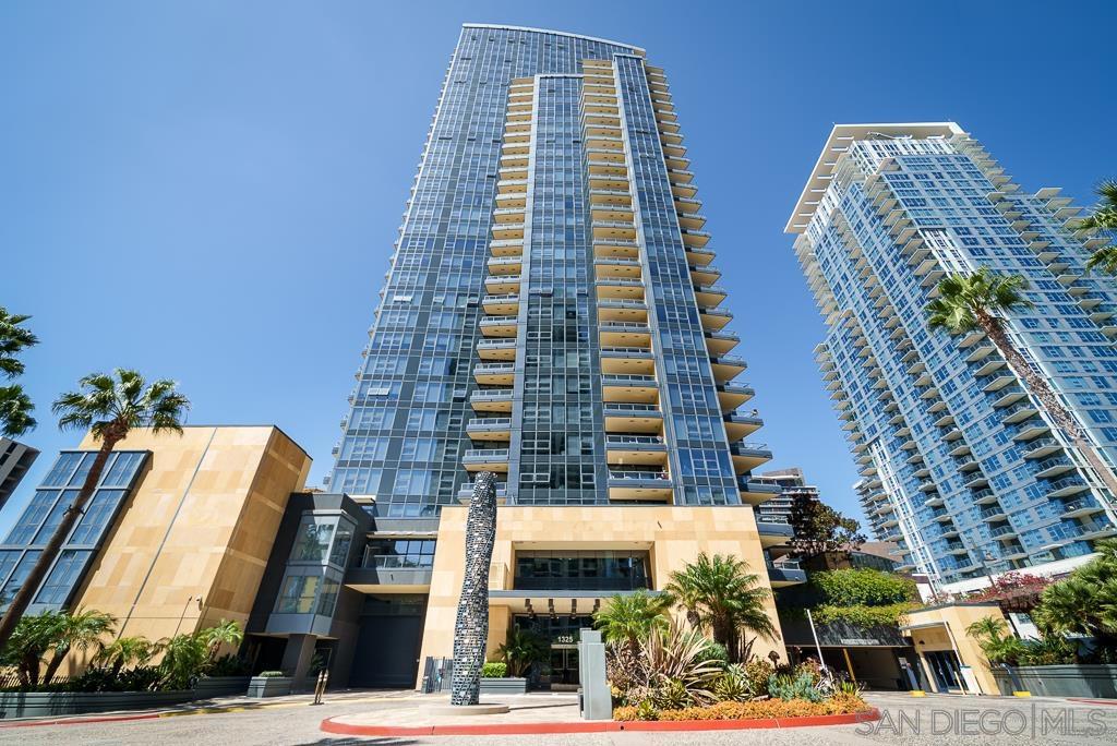 1325 Pacific Hwy Unit 314 — photo